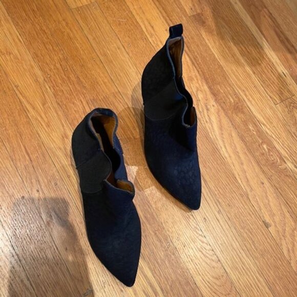 Cleane Black Leopard Ankle Boots - Picture 3 of 8